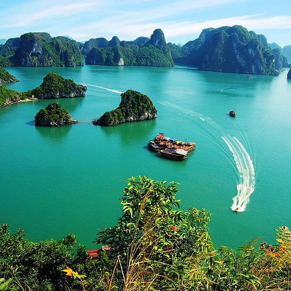 HD-wallpaper-vietnam-s-treasure-lakes-nature-treasure-vietnam (1)